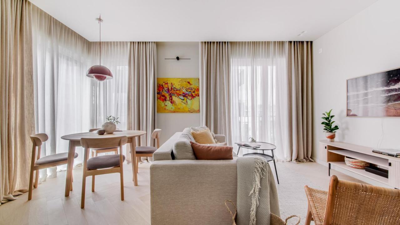 #stayhere - Brand New Unique Designer 1bdr In Trendy Neighbourhood Lejlighed Vilnius